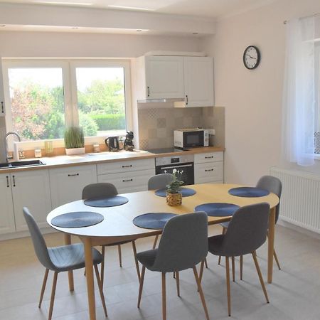 Voeroesko Apartmanhaz Balatonalmádi Екстериор снимка