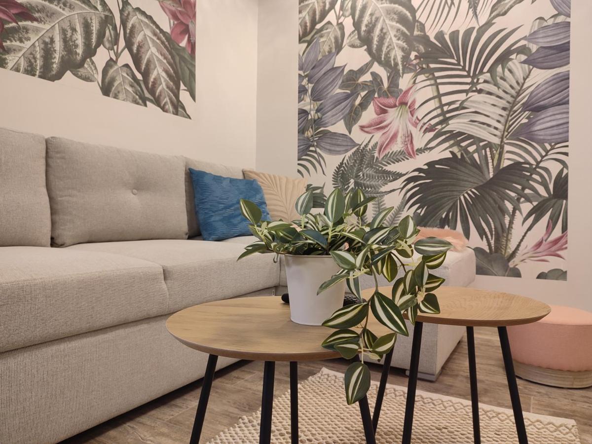 Voeroesko Apartmanhaz Balatonalmádi Екстериор снимка