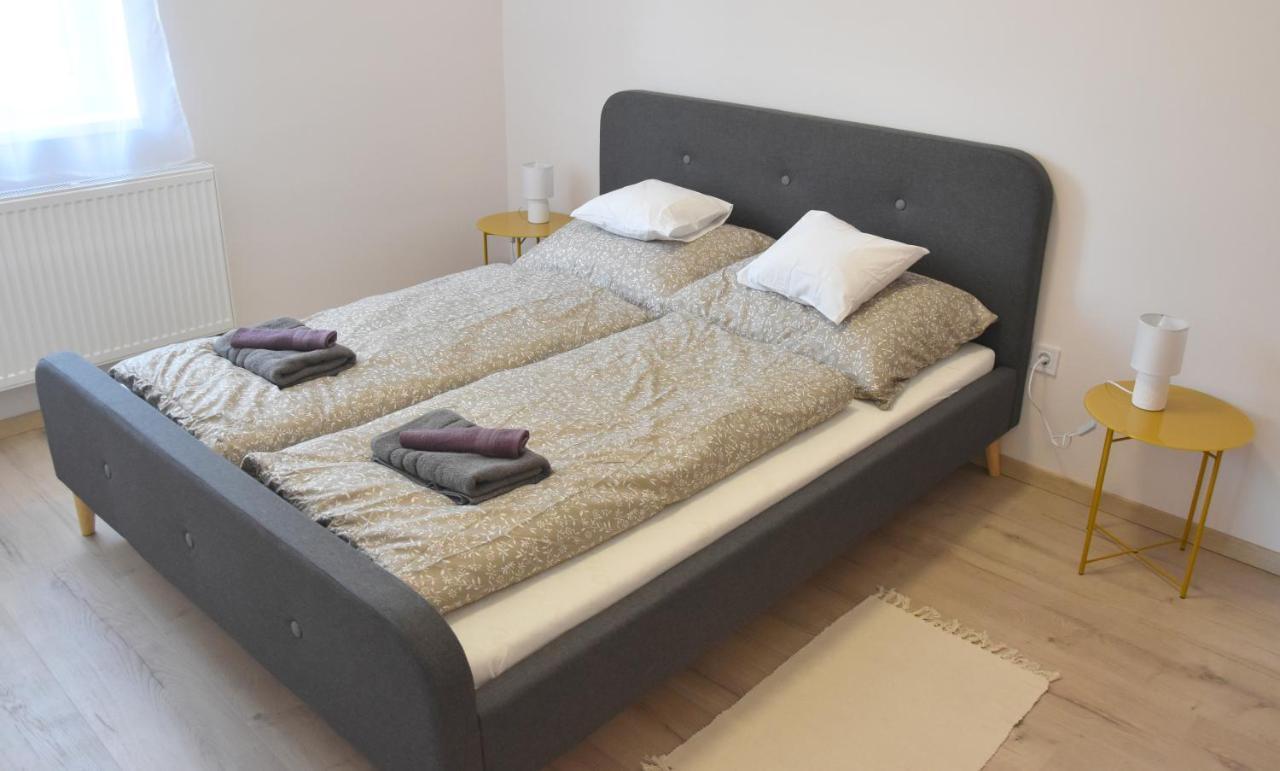 Voeroesko Apartmanhaz Balatonalmádi Екстериор снимка