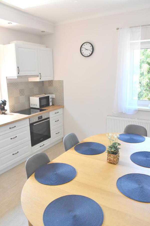 Voeroesko Apartmanhaz Balatonalmádi Екстериор снимка